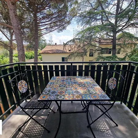 Lella Apartment With Free Parking By Florence Sweet Homes-3